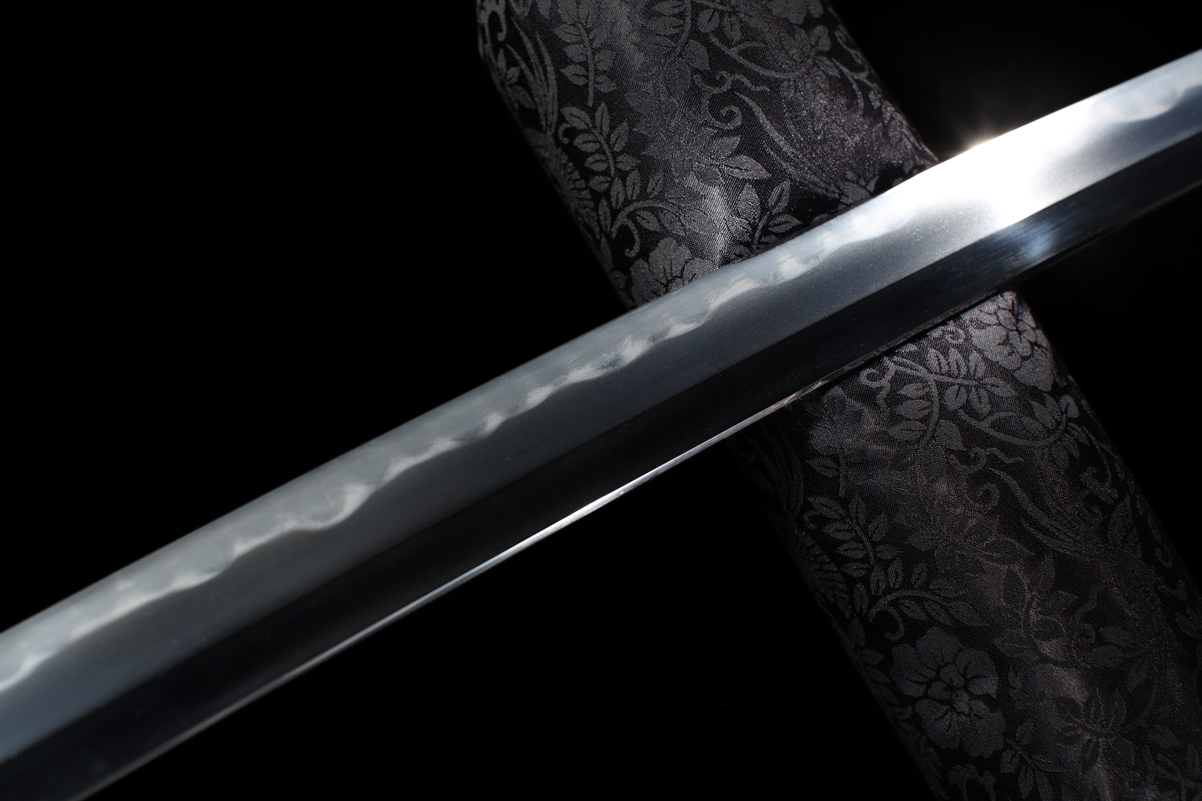 川井久幸　互の目乱れ